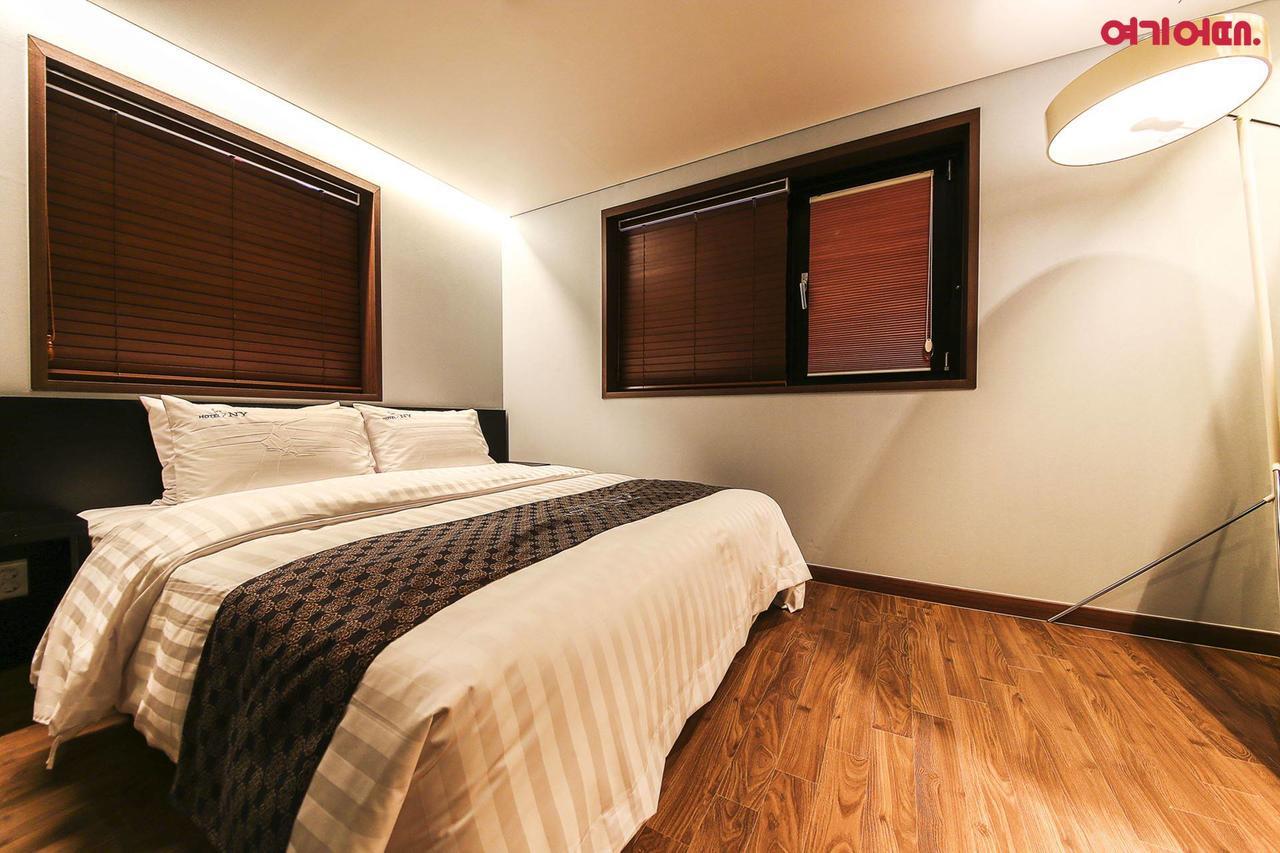New York Hotel Seul Esterno foto