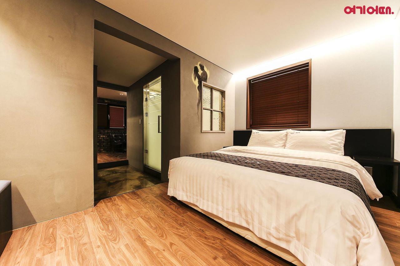 New York Hotel Seul Esterno foto