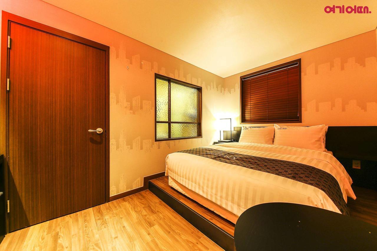 New York Hotel Seul Esterno foto