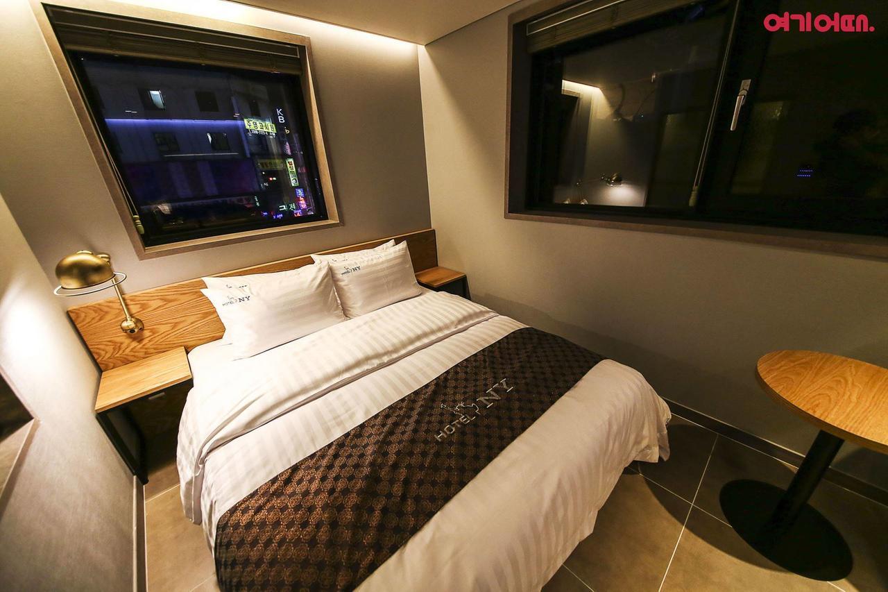 New York Hotel Seul Esterno foto