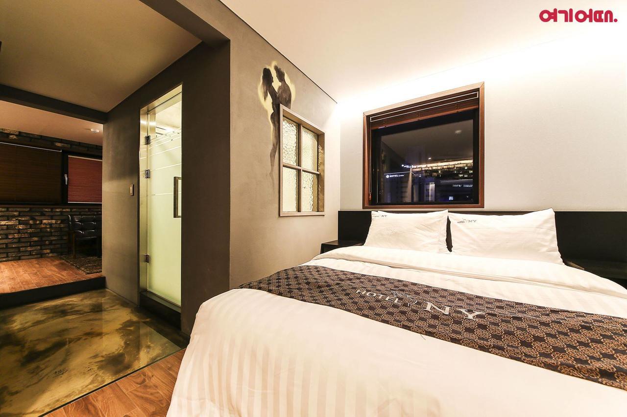 New York Hotel Seul Esterno foto