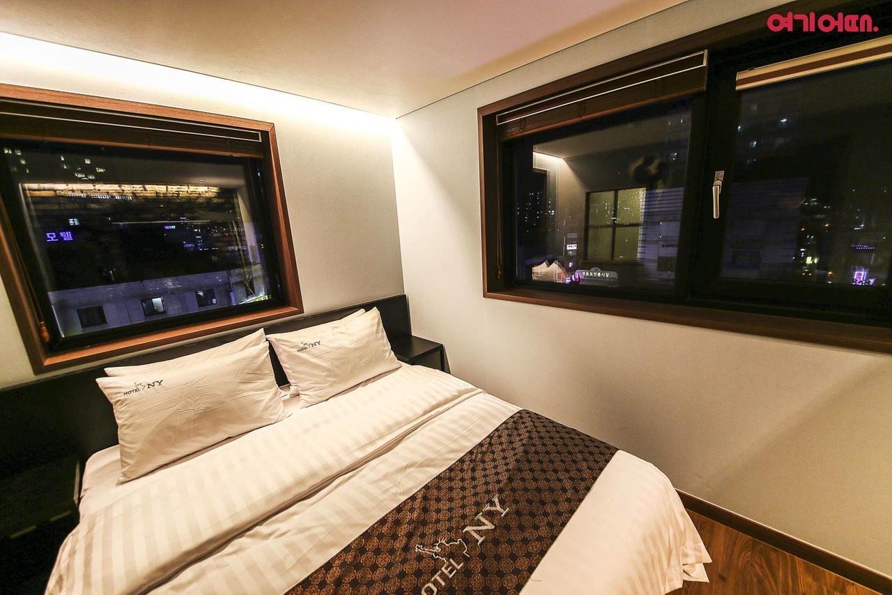 New York Hotel Seul Esterno foto