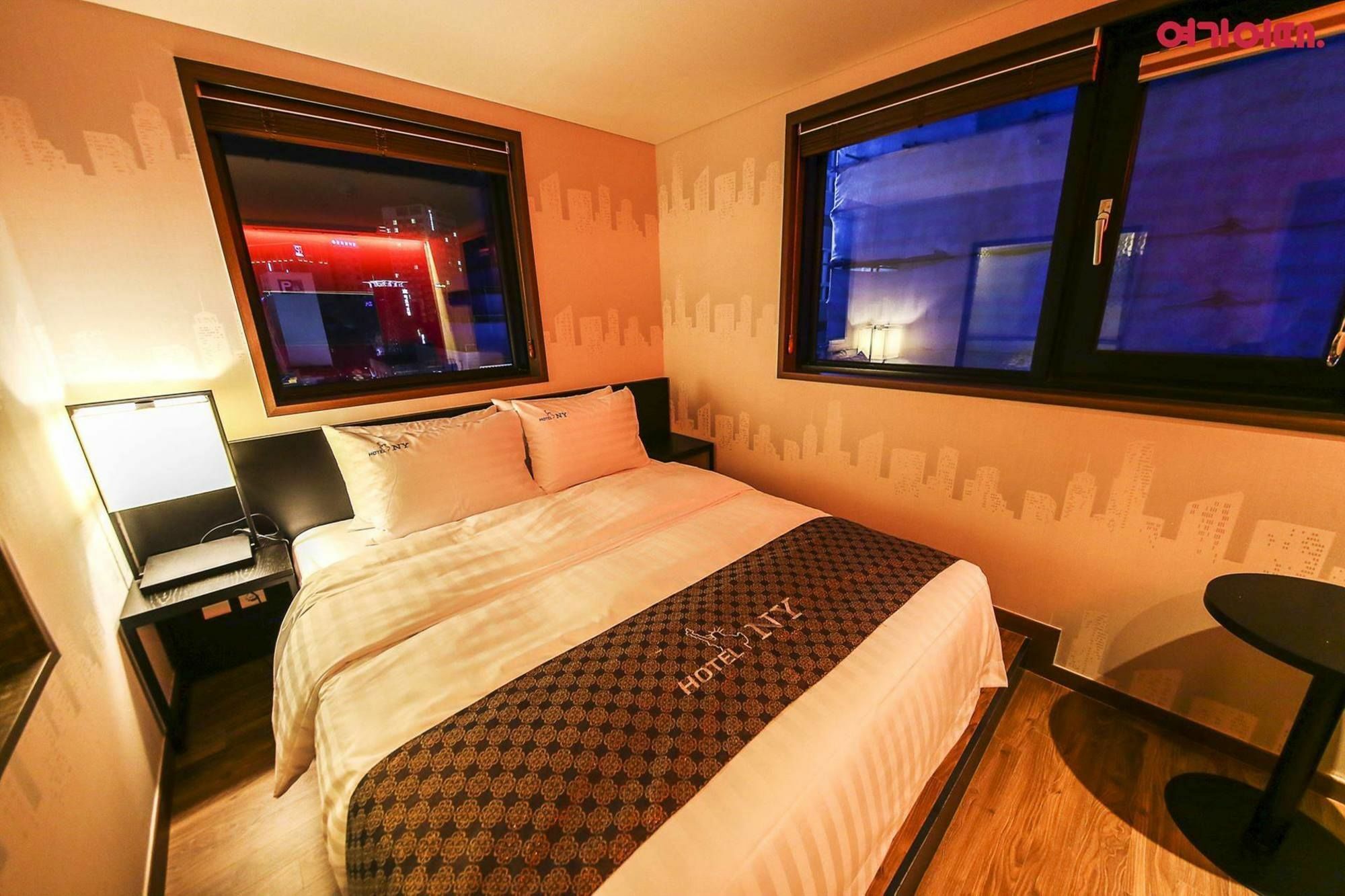New York Hotel Seul Esterno foto